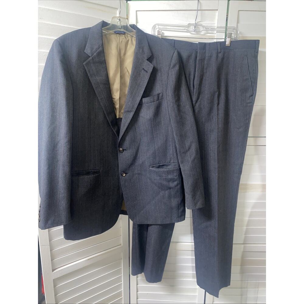 VTG Cricketeer 42L 36x32 2pc Suit Gray Striped Wool Charcoal USA Single Breasted